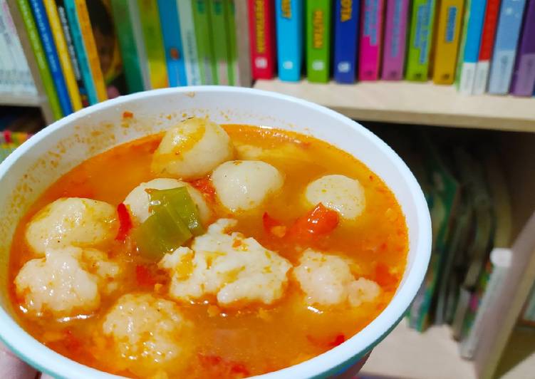 48. Cilok kuah pedas 💕