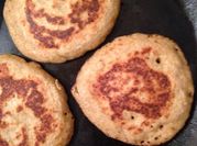 Una foto de hot cakes de avena