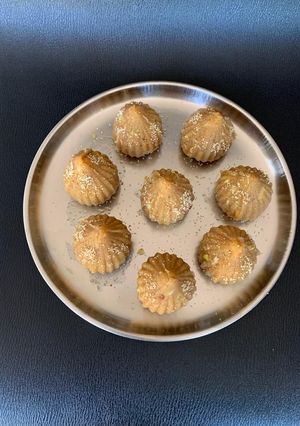ચુરમા ના લાડવા (Churma Ladva Recipe In Gujarati) રેસીપી મુખ્ય ફોટો