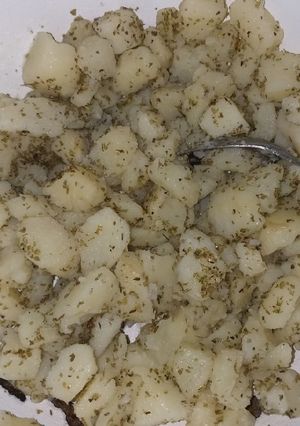 Una foto de Ensalada de papá con Orégano!