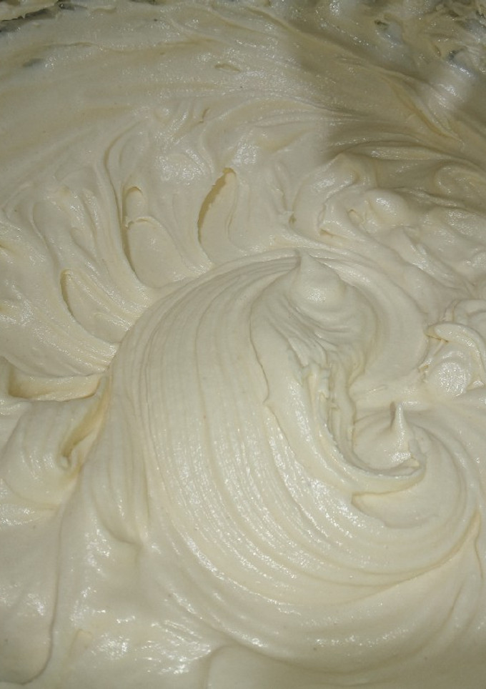 Una foto de Buttercream de armiño (Ermine frosting)