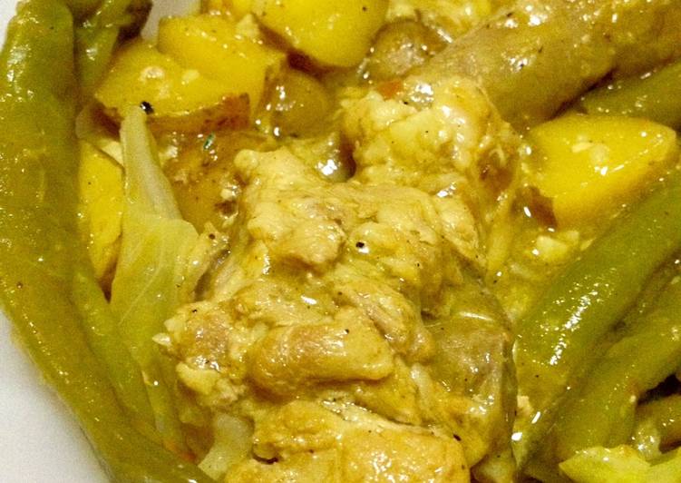 Recipe: Appetizing Mild Pork Curry with Coconut Milk (simple & easy)