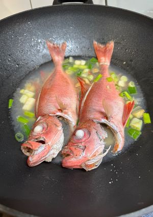紅目鰱魚湯 的食譜成品照片