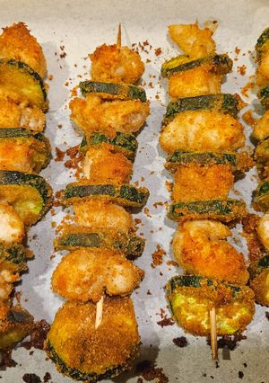 Foto di Spiedini di pollo con zucchine