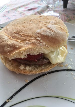 Une photo de Hamburger maison
