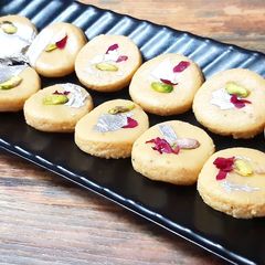 A picture of Doodh Peda.