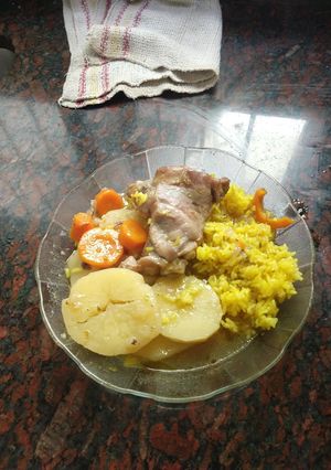 Una foto de Pollo a la cacerola con Arroz