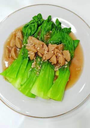 Foto resep Pakcoy Bakso Saos Tiram 🧆