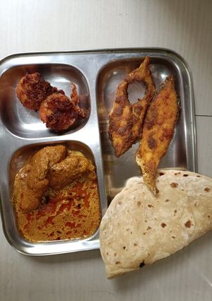 A picture of Chicken liver masala.
