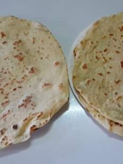 A picture of Flat Bread.