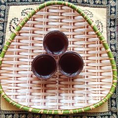 A picture of Kahava Chungu (Traditional Kenyan Spiced Bitter Coffee).
