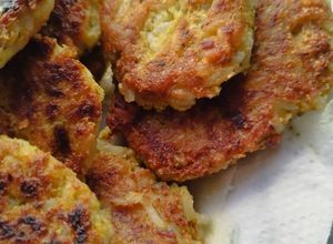 Una foto de Croquetas de Arroz Sobrante y Brócoli