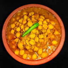 Chickpeas/chhole masala A picture of Chickpeas/chhole masala.