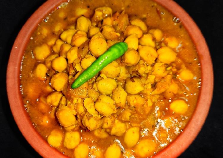 Step-by-Step Guide to Prepare Super Quick Chickpeas/chhole masala