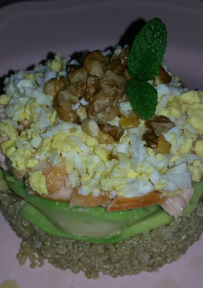 Una foto de Ensalada de quinoa tricolor