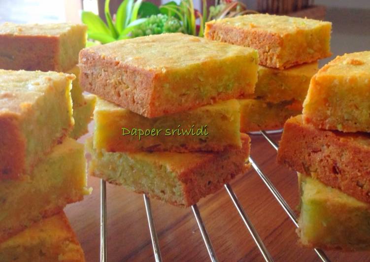Resep Proll tape ketan hijau keju Anti Gagal