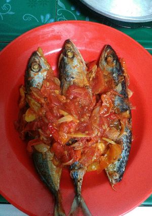 Foto resep Ikan rebus tumis pedas