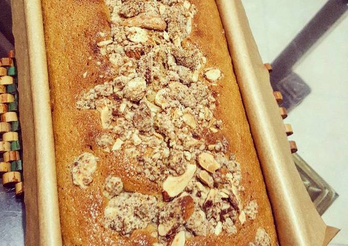 Coffee Almond Streusel Cake