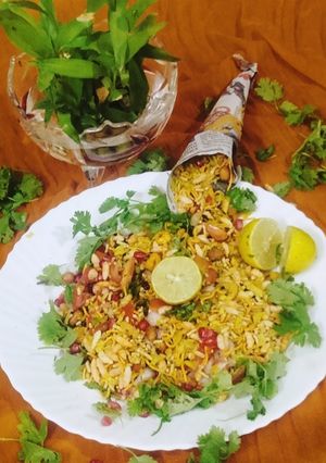 A picture of PUFFED RICE MASALA Mixture / muri Mixture.