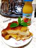 Prăjitura răsturnată cu mere și pere caramelizate