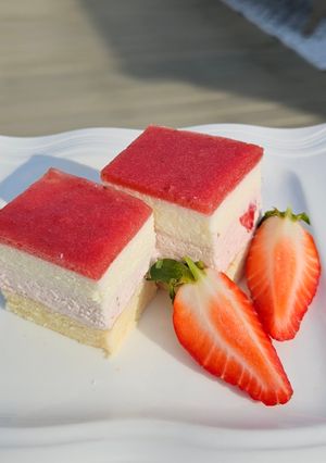 Epres joghurtos szelet recept fotója