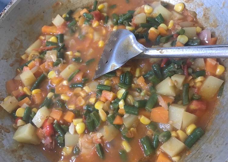 Langkah Mudah Menyiapkan Vegetable porridge Soup Lezat