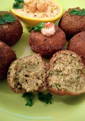 A picture of Homemade Falafel.