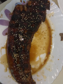 Una foto de Costillas a la barbacoa con salsa Teriyaki