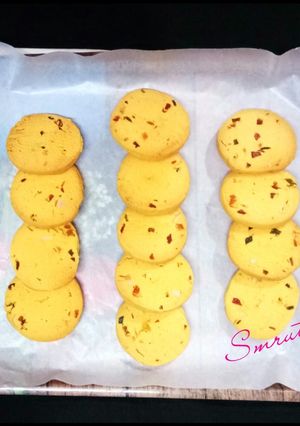 A picture of Karachi Biscuits.