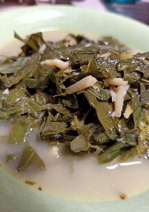 Foto resep Sayur daun singkong teri by ma_mom ernie