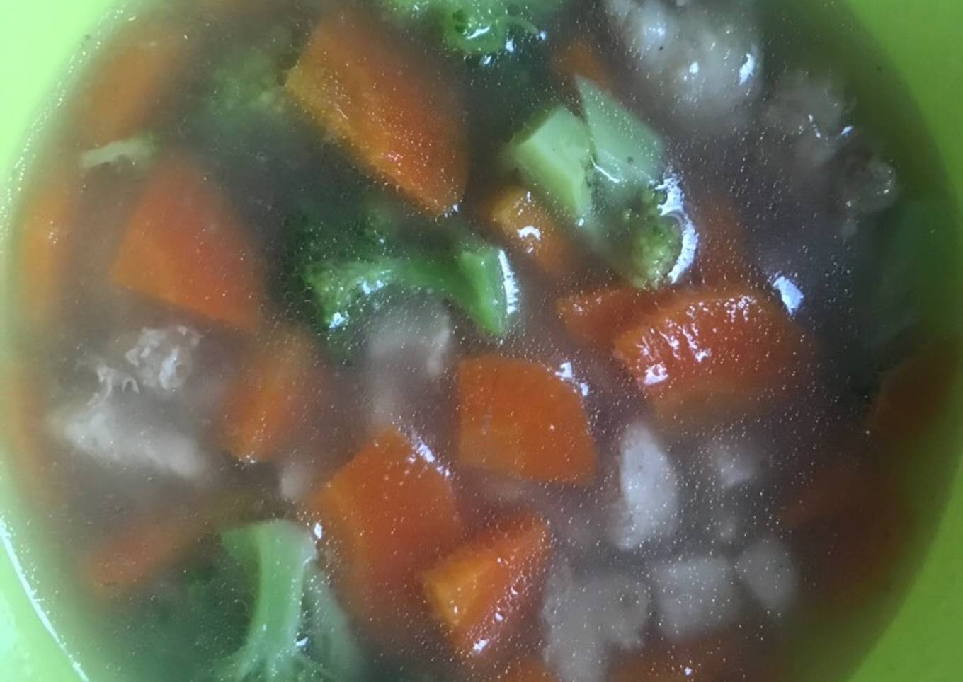 Sop ayam brokoli
