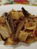 Conchiglie con Bietola e Pomodori