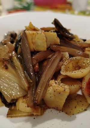 Foto di Conchiglie con Bietola e Pomodori