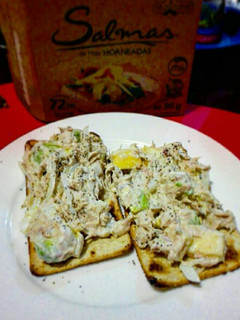 Una foto de Ensalada de atún