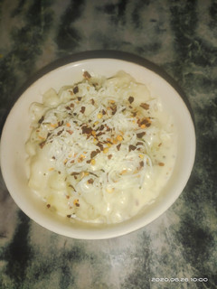 વહાઈટ સોસ પાસ્તા=(white sauce pasta in Gujarati) રેસીપી મુખ્ય ફોટો