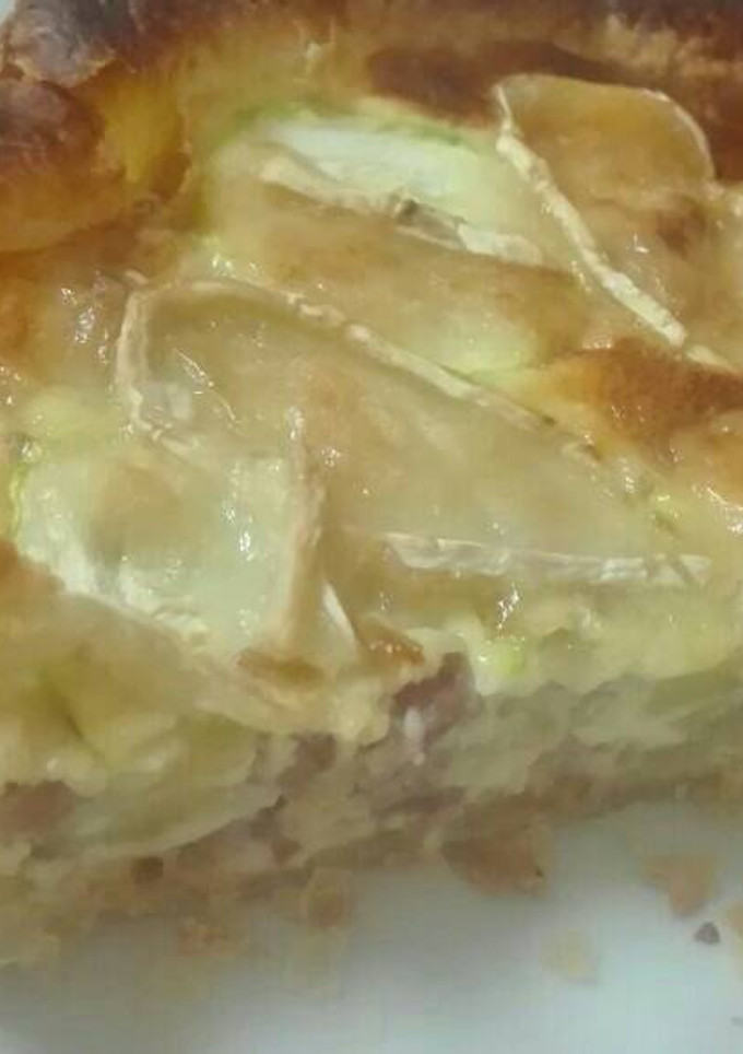 Una foto de Quiche de puerro, bacon, calabacín y queso de cabra