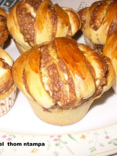 Φωτογραφία της συνταγής Muffins με ζύμη brioche με φυστικοβούτυρο και nutella