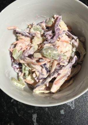 A picture of Rainbow coleslaw.