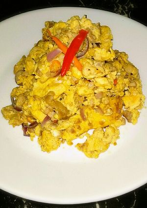 รูปของ คั่วไข่ไก่สับ