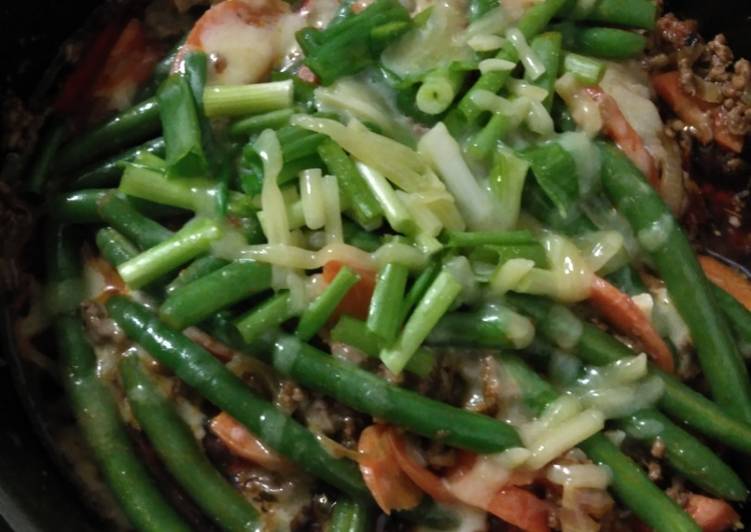 Tumis sayuran, Daging & Keju (Stir fry Veggies mince and cheese)