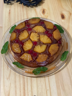 A picture of Pineapple Upside Down Cake.