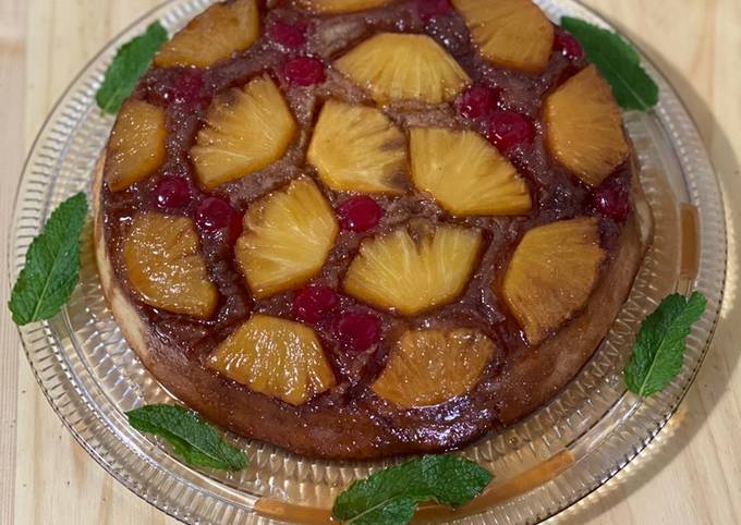 How to Prepare Homemade Pineapple Upside Down Cake