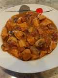 Pollo chasseur o en salsa cazadora