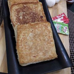A picture of Mashroom pizza bread pocket.