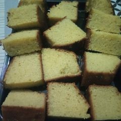Simple Semolina Cake A picture of Simple Semolina Cake.