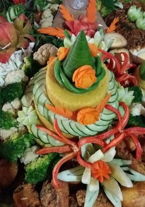 Foto resep Tumpeng untuk 20 porsi