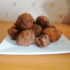 A picture of Meat Balls.