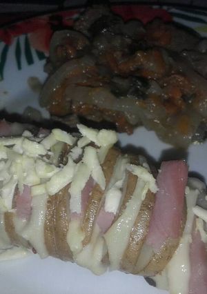 Una foto de Papa rellena de jamon y queso