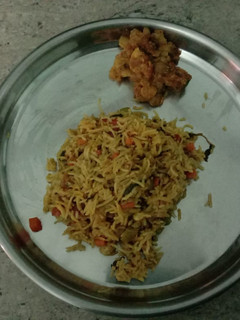 வெஜ் புலாவ்(veg pulao recipe in tamil) செய்முறை முக்கிய புகைப்படம்