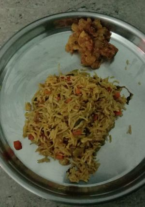 வெஜ் புலாவ்(veg pulao recipe in tamil) செய்முறை முக்கிய புகைப்படம்